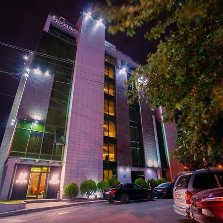 Capitol By Umbrella Hotel Tiflis Exterior foto
