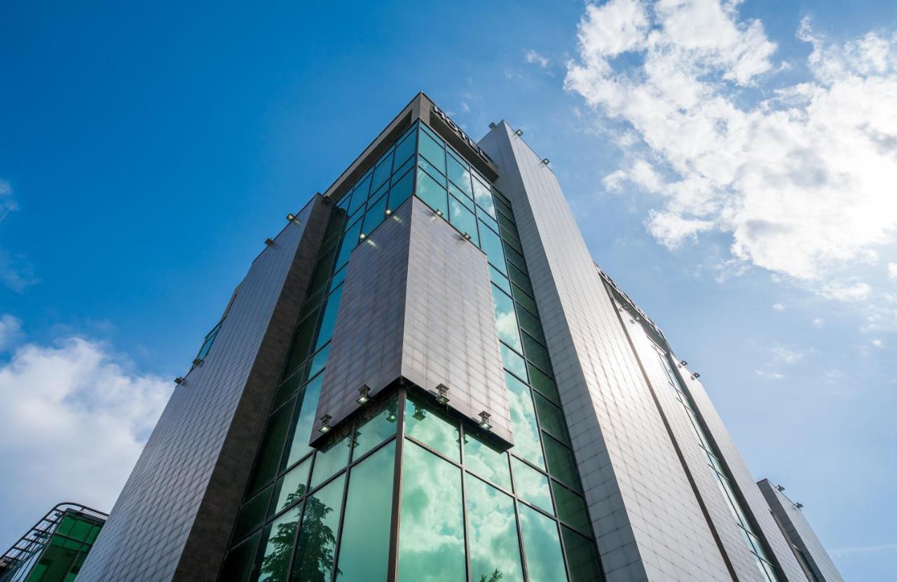 Capitol By Umbrella Hotel Tiflis Exterior foto