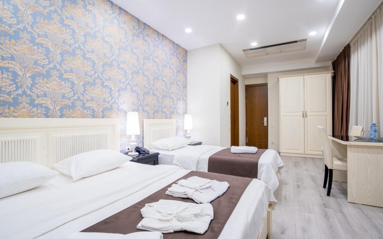 Capitol By Umbrella Hotel Tiflis Exterior foto
